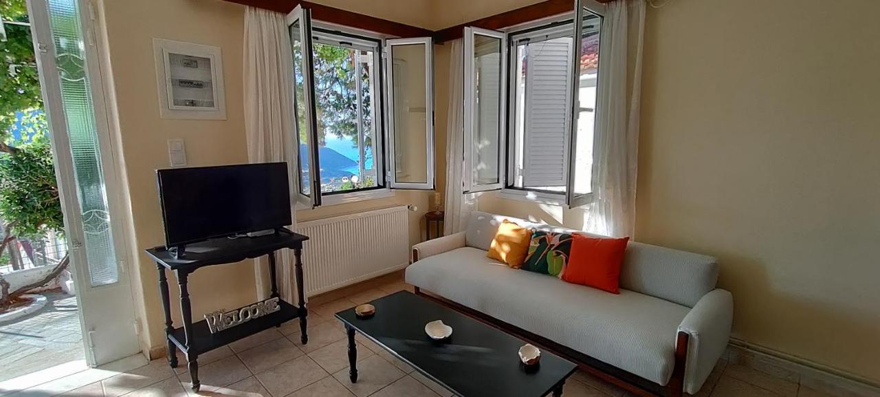 Holiday home Golden Sunset Angon
